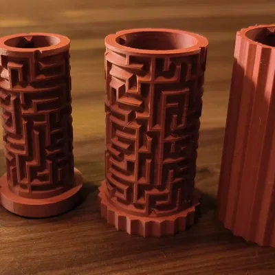 Búp Bê Nga Tháo Ráp Mê Cung REMIX, Hình Dáng Bên Ngoài