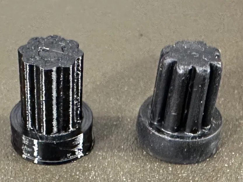 Chân đế máy xay cà phê bị mất... 14mm x 9mm có đế 4mm - Image 1