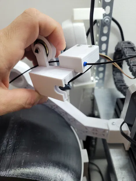 Bộ dẫn dây sợi có cảm biến báo hết dây cho Ender 3 - Image 2