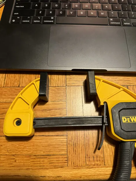 Chân Cao Su Thay Thế Cho Kẹp DeWalt - Image 2