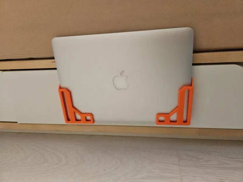 Kệ Đựng PC hoặc Máy Tính Bảng Gắn Tường - Image 2