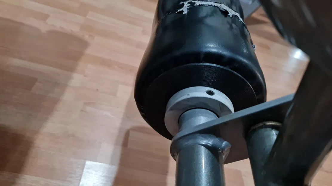 Nắp Chụp Đầu Thanh Cuộn Máy Tập Life Fitness - Image 2