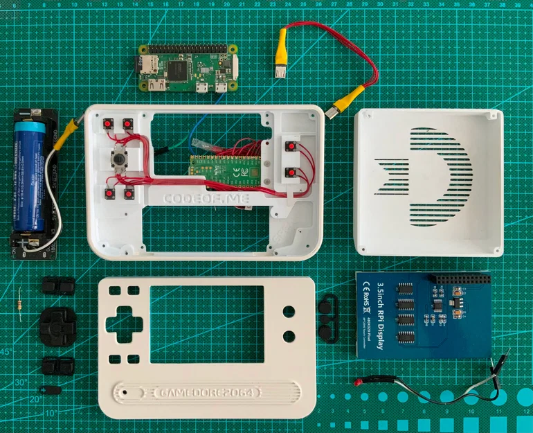 Gamedore 2064: Máy chơi game cầm tay "hàng thửa" chạy Raspberry Pi - Image 4