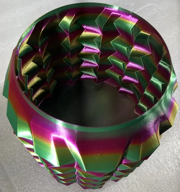 Chậu Hoa Hình Góc Cạnh - Image 2