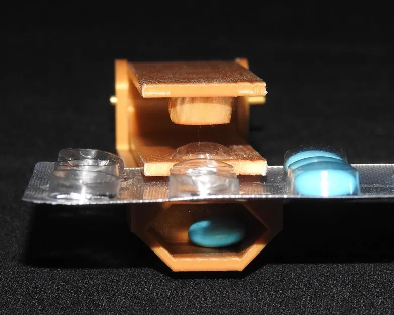 Máy tạo dụng cụ cắt thuốc 2 (OpenSCAD) - Image 4