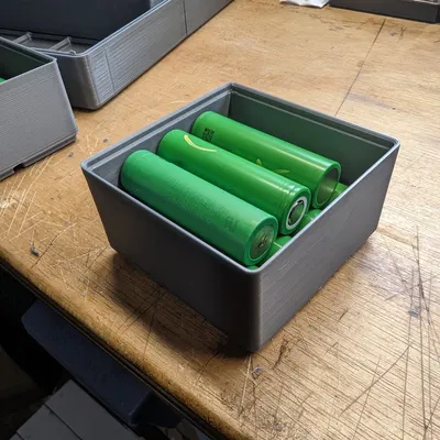 Hộp Đựng Pin 18650 Gridfinity (2x2x6)