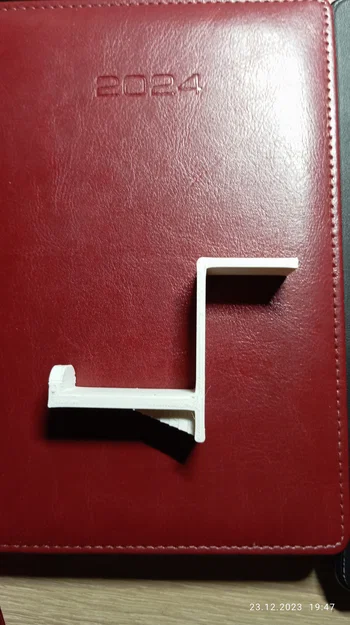 Giá Đỡ Tai Nghe Gắn Màn Hình - Image 5