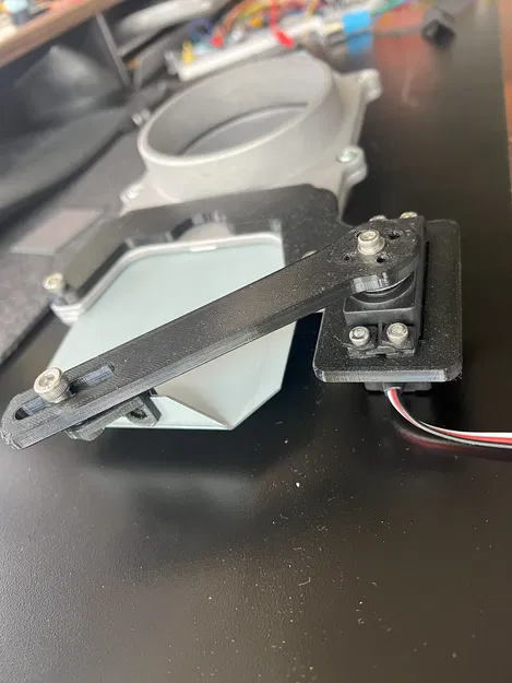 Giá Đỡ Cửa Chắn Bụi Tự Động - Image 7