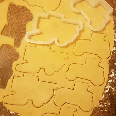 Khuôn Cắt Bánh Quy Kiểu Nông Dân Máy Gặt Đập Claas