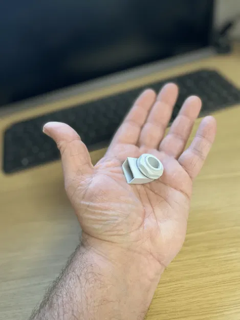 Giá đỡ Unifi U6+ cho hộp chống thời tiết tự chế - Image 2