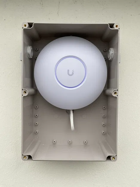 Giá đỡ Unifi U6+ cho hộp chống thời tiết tự chế - Image 6