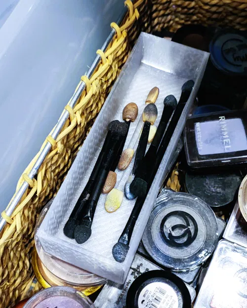 Tô đựng cọ rửa mặt - Image 1