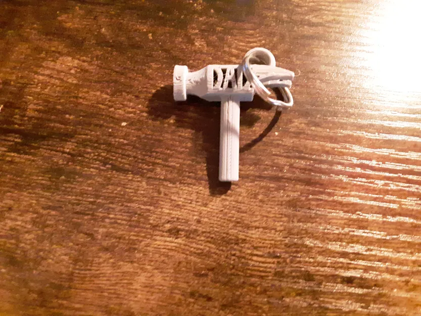 Móc Khóa Hình Búa Bố - Image 1