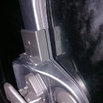 Sửa Khung Cửa Sổ Ford Transit Custom