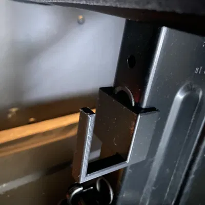 Giá Đỡ Gạt Nước Đá Cho Ford Transit Custom