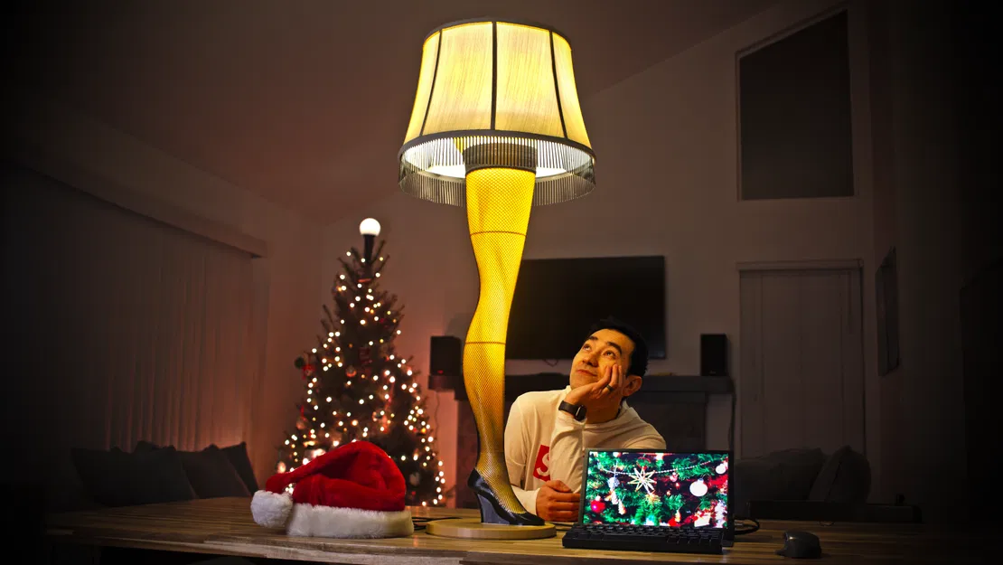 Vỏ Case PC In 3D Tự Chế "SUG-SEE" Kiểu Đèn Chân - Image 1