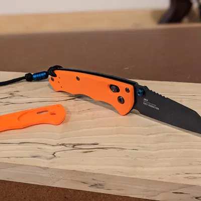 ốp in được cho dao Benchmade Immunity