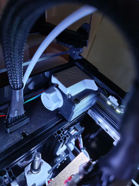 Voron 0.2 - Nắp che bộ căng đai có dẫn dây - Image 1