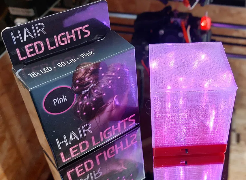 Đèn LED Khối Lập Phương Remixed - Image 1