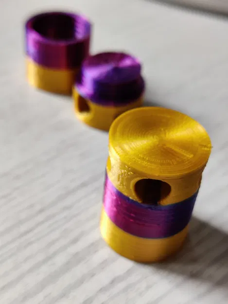 Mặt dây chuyền có hộp đựng - Image 2