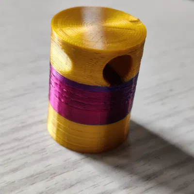 Mặt dây chuyền có hộp đựng