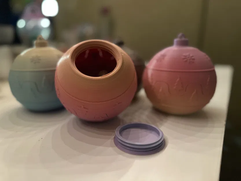 Hộp Quà Giáng Sinh Bất Ngờ "Bẻ Ra" Trang Trí Cây Thông - Image 6