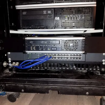 Giá đỡ máy chủ mini pc Hp Compaqqu 19 inch