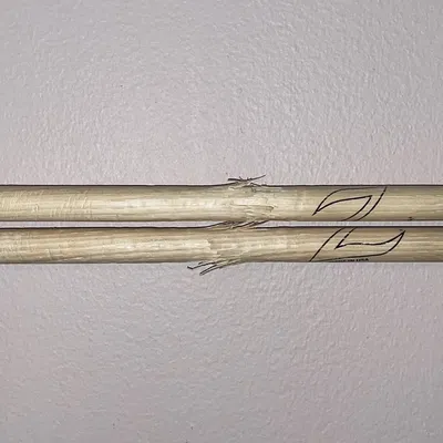 Giá Treo Dùi Trống Lên Tường