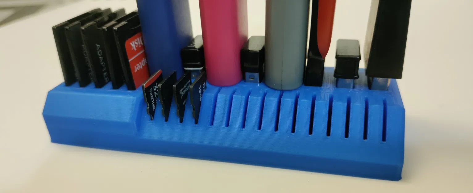 Kệ Đựng Thẻ SD, Micro SD, USB - Image 1