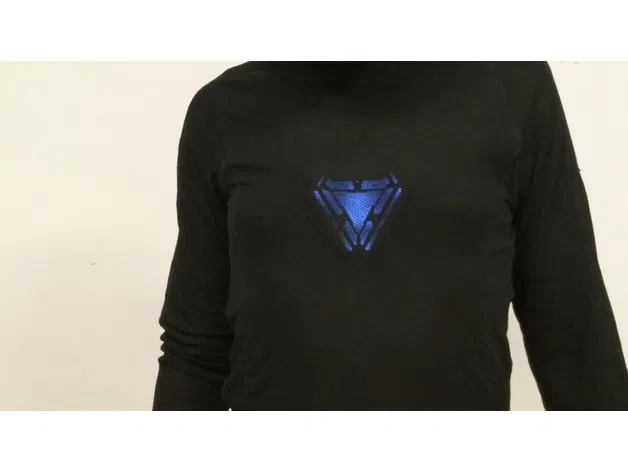 Lò phản ứng Arc Endgame (Chuẩn Phim và Có thể đeo) Sạc không dây - Image 3