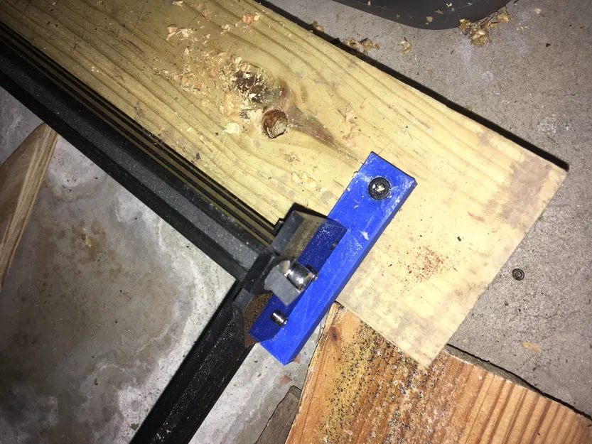 Chân chặn máy khắc laser - Image 1