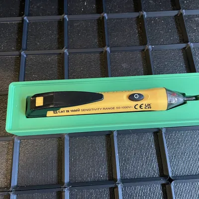 Giá Đỡ Máy Đo Điện Áp Klein Gridfinity