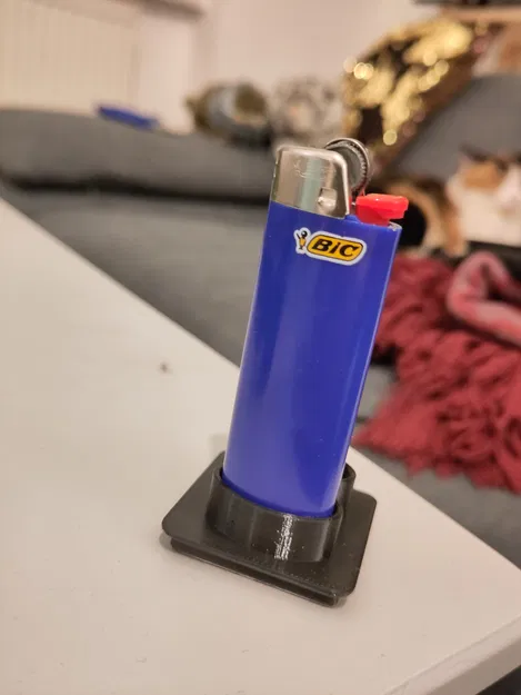 Khuôn 1x1 Gridfinity đựng bật lửa BIC có nam châm - Image 3