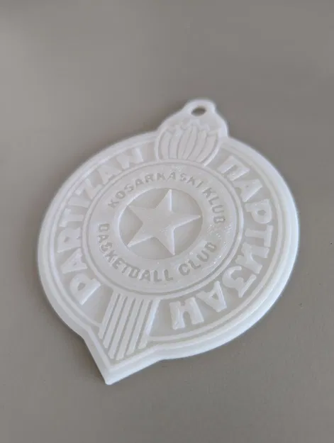 Huy hiệu FC Partizan và BC - Image 4