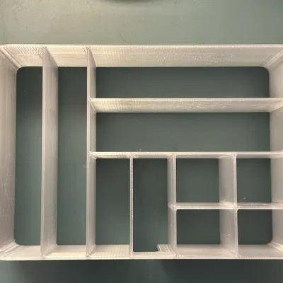 Vách Ngăn Tủ Đồ Harbor Freight Apache 1800