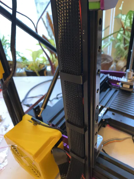 Kẹp Dây Ruy Băng Cho Sprite Extruder (xx40 Extrusion) - Image 1