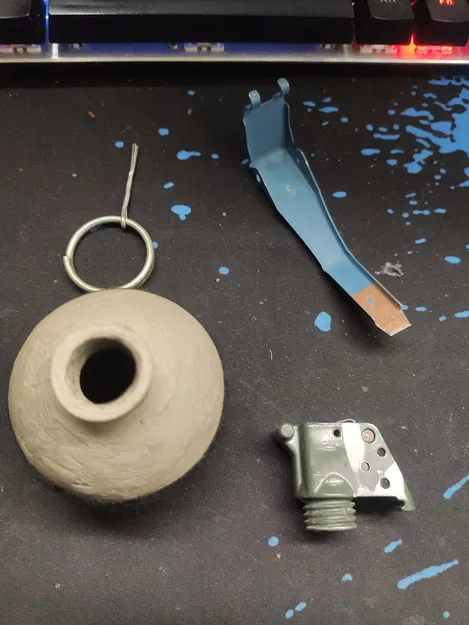 Mô Hình Thân Lựu Đạn Giả M67 - Image 2