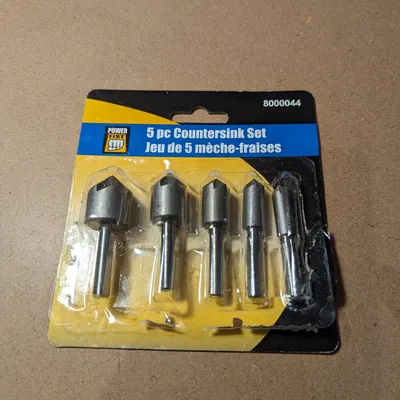 Hộp đựng bộ mũi khoét lõi