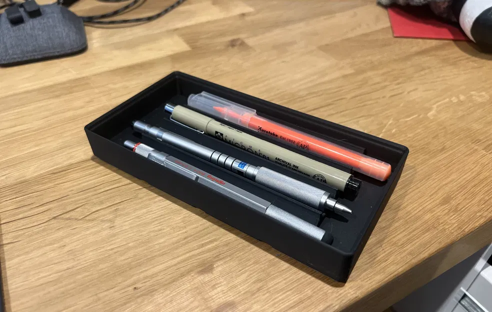 Hộp Đựng 4 Bút/Bút Chì/Bút Dạ Gridfinity - Image 1