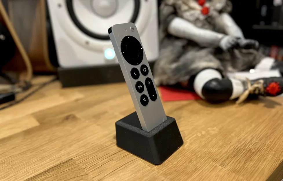 Chân đế tối giản v2 cho Remote Apple TV - Image 1