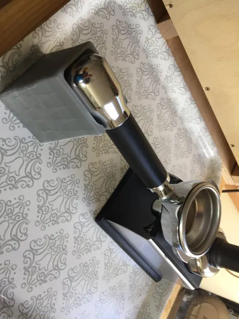 Giá Đỡ Tay Pha Cà Phê Quickmill Vetrano 2b Evo E61 - Image 1