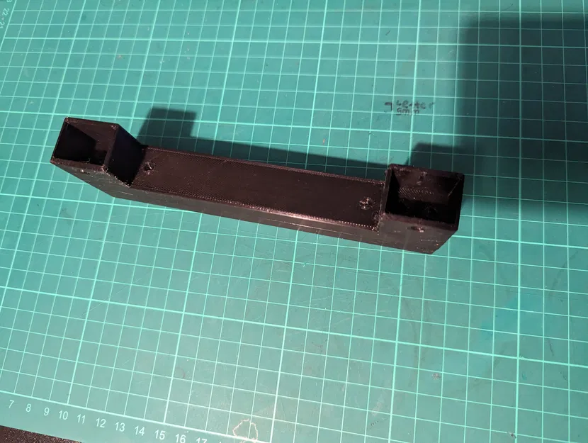 Tay cầm vali có bánh xe dạng parametric - Image 2