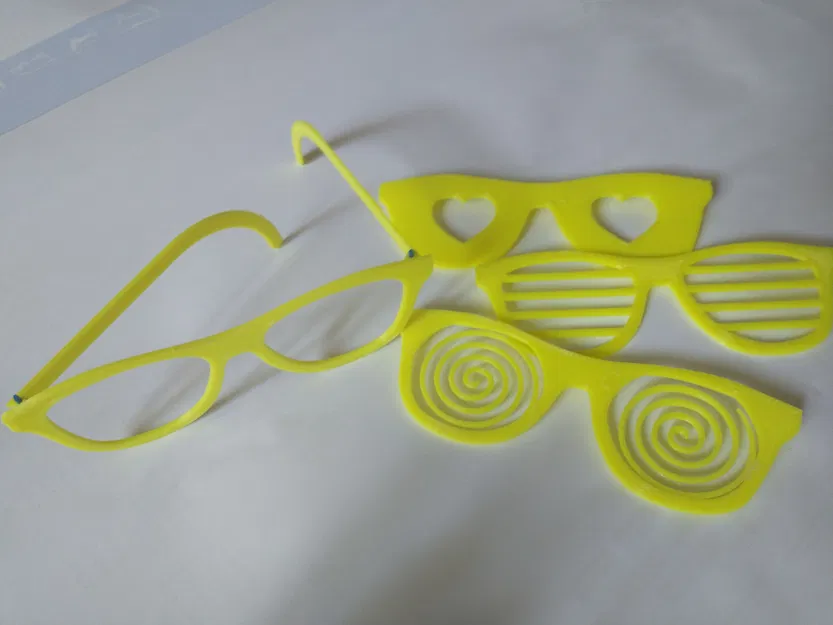 Kính Mắt Kính Tiệc Tùng - Image 1