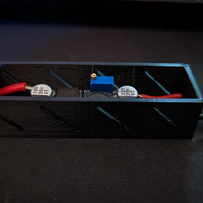 Hộp Buck Converter Có Nắp Đậy