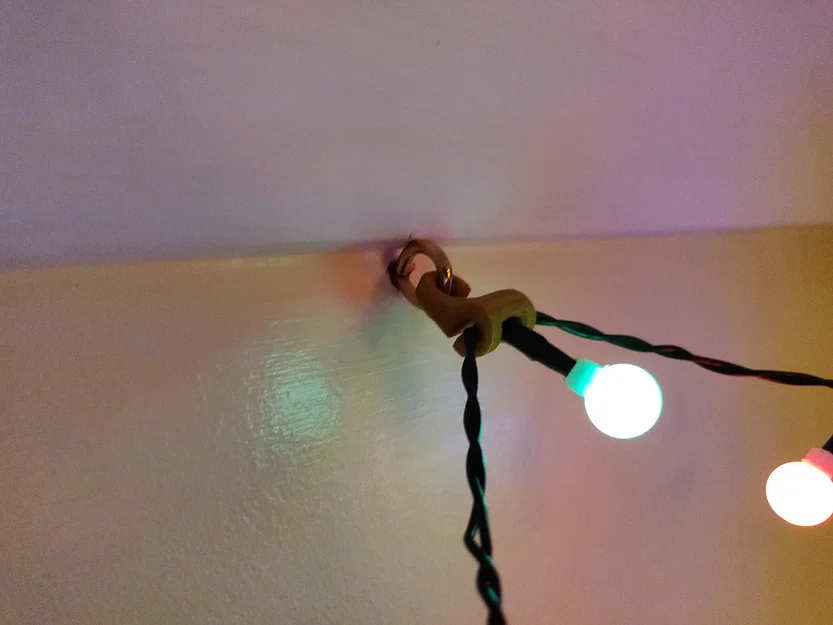 Móc Treo Dây Đèn Giáng Sinh - Image 2