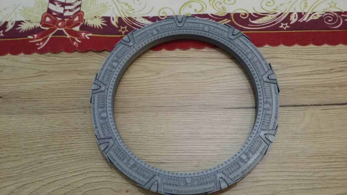 Cổng Stargate trên Bệ Đỡ Ngoài Hành Tinh Có DHD - Image 7