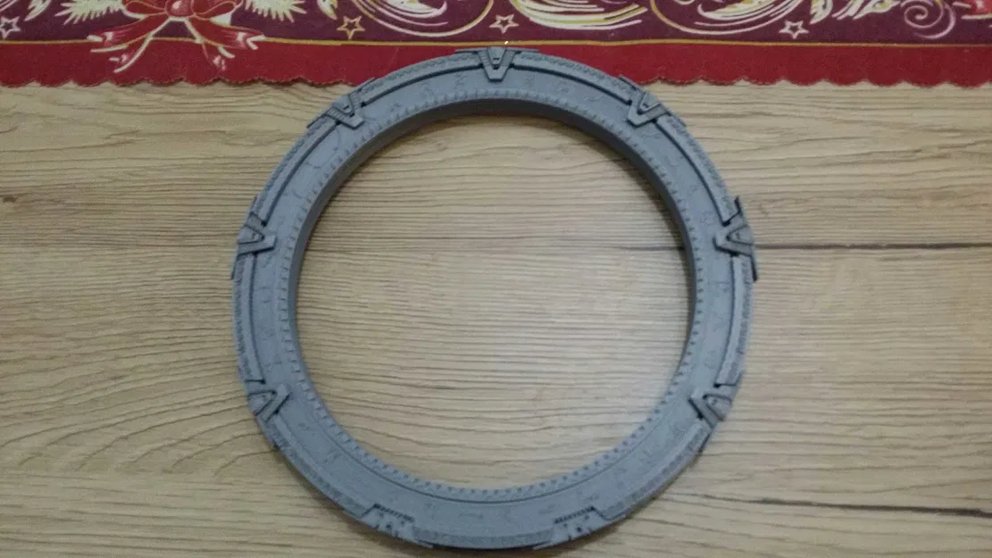 Cổng Stargate trên Bệ Đỡ Ngoài Hành Tinh Có DHD - Image 9