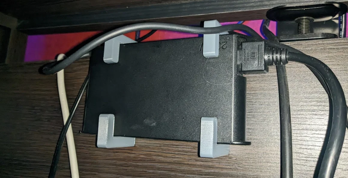 Giá đỡ bàn cho adapter Lenovo 230W - Image 1