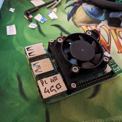 Đế Giữ Quạt Cho Raspberry Pi 4B