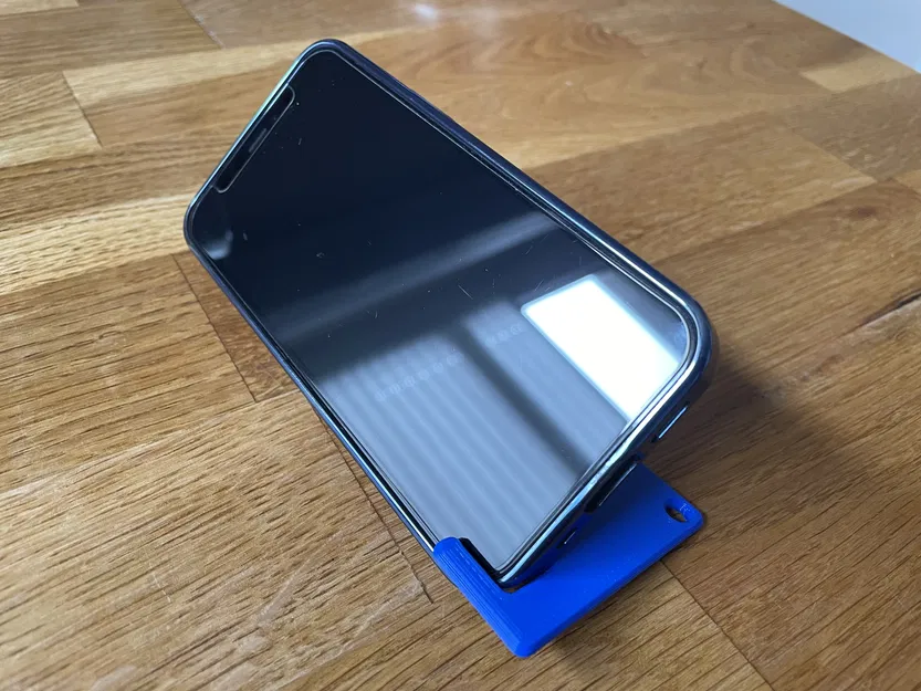 Giá đỡ điện thoại đơn giản (có file FreeCAD) tùy chỉnh - Image 1